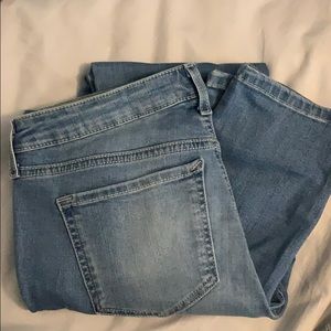 Women’s New Jessica Simpson size 29 skinny jeans